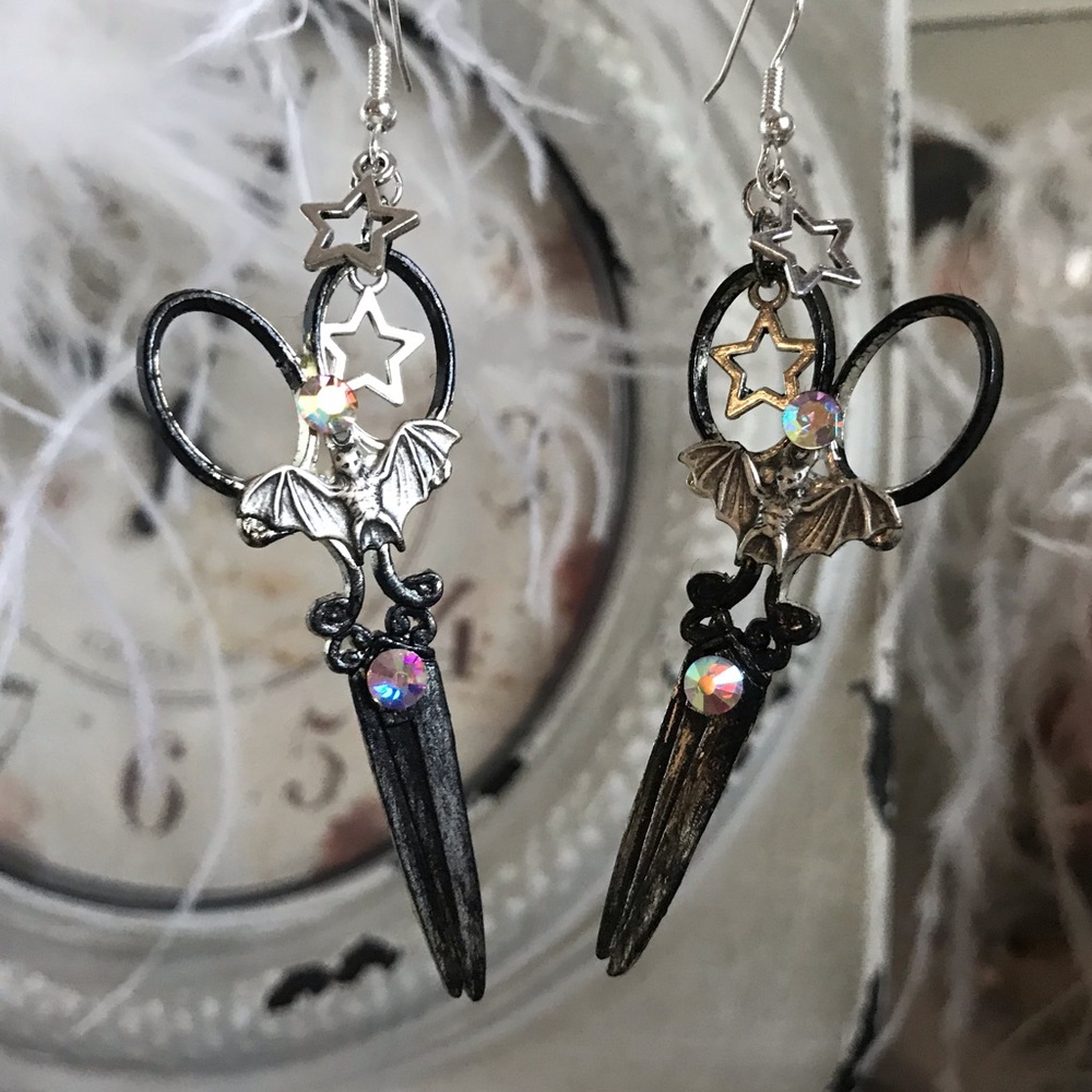 Scissor bat earrings